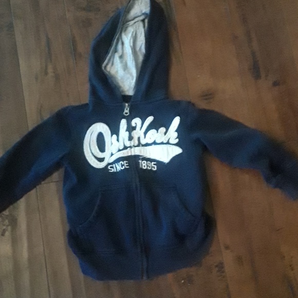 Sweatshirt - Picture 2 of 3